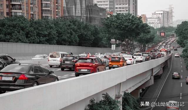 國慶高速公路實(shí)時(shí)路況_自駕旅途體驗(yàn)分享_路況