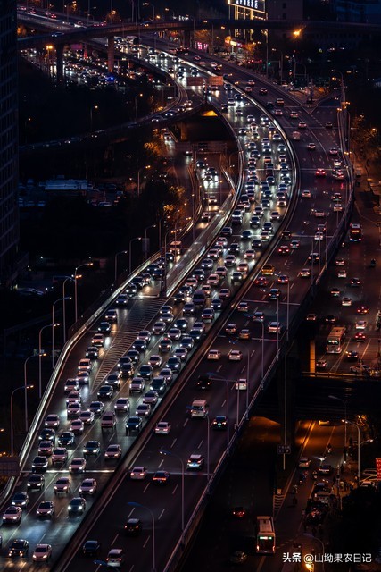 國慶高速公路實(shí)時(shí)路況_自駕旅途體驗(yàn)分享_路況