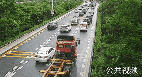 雨天駕車出行安全指南_出行提示_運城暴雨天氣交通安全提示
