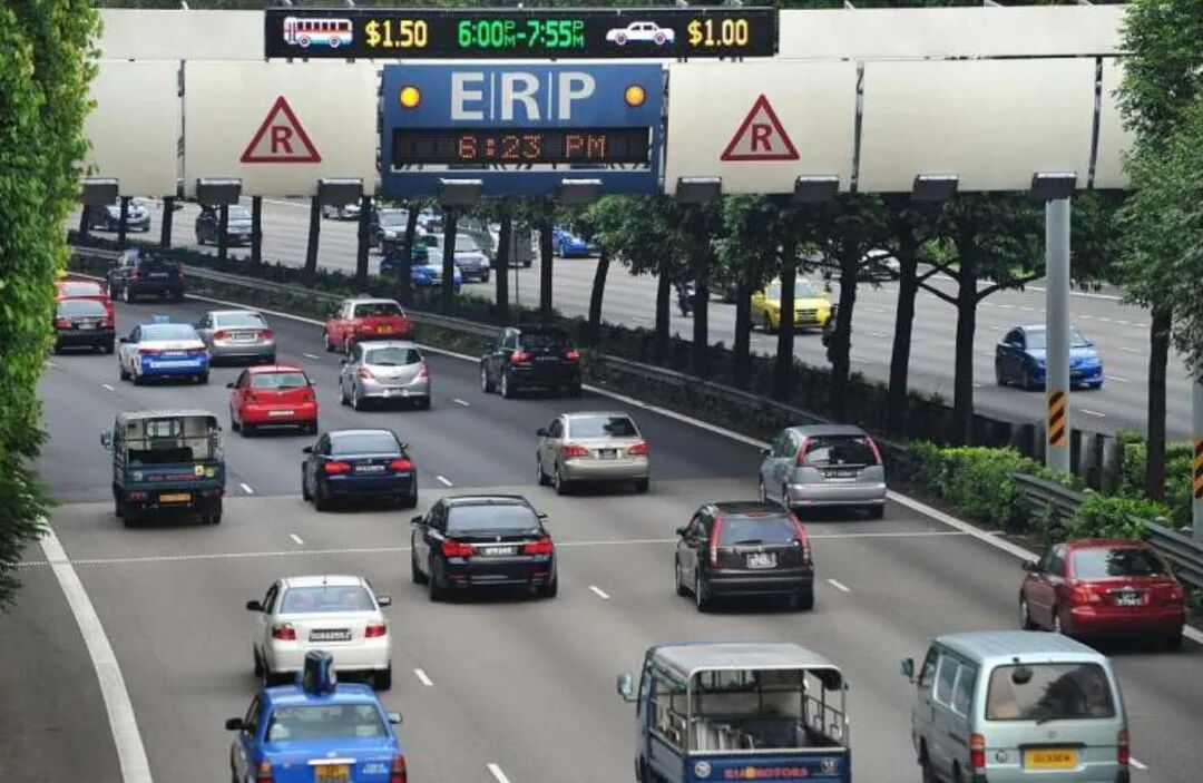 新能源汽車(chē)限行政策_(dá)新能源車(chē)與燃油車(chē)交通公平性_限行