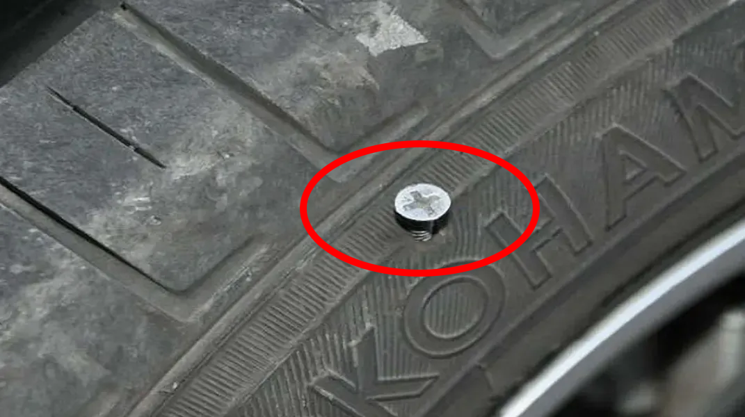 雪天行車(chē)安全注意事項(xiàng)_開(kāi)車(chē)前繞車(chē)一周_出行提示