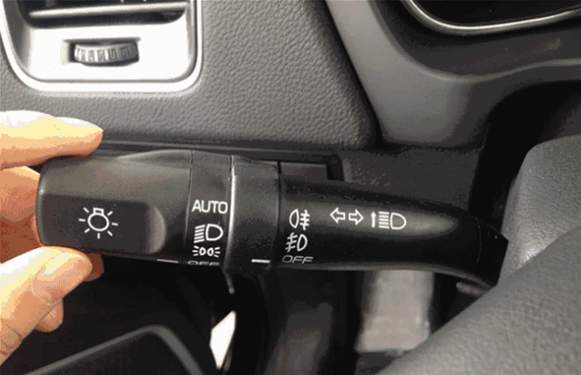 出行提示_降雪天氣開(kāi)車注意事項(xiàng)_雪地行車安全技巧