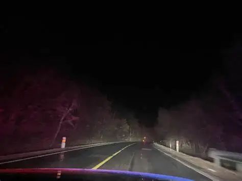 不同路況剎車法則_路況_剎車技巧