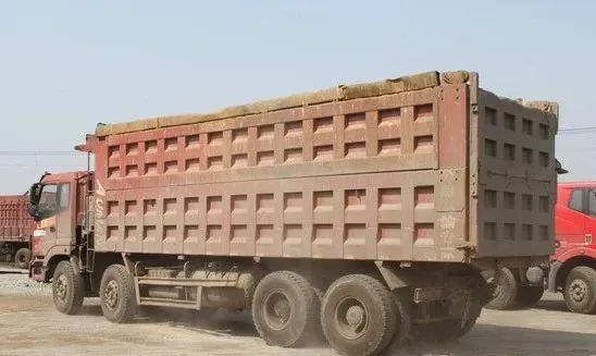 非法改裝貨車危害_改裝貨車安全隱患_出行提示