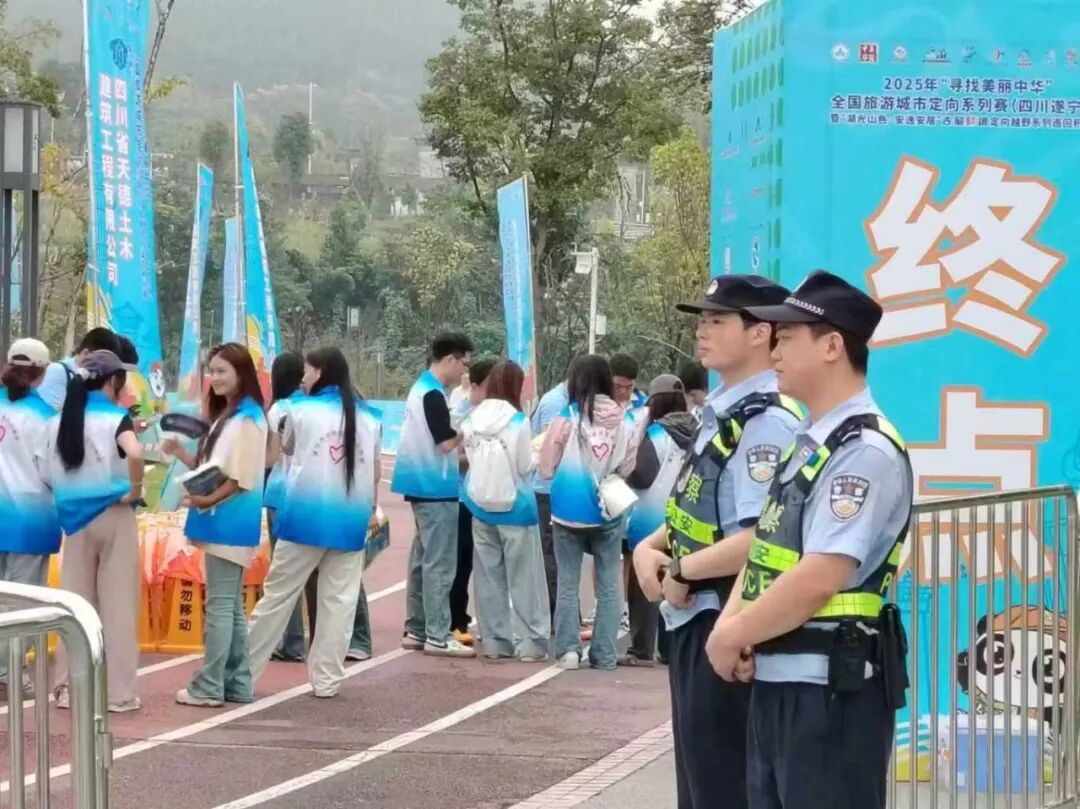 國慶節(jié)高速免費通行時間_出行提示_國慶中秋雙節(jié)出行安全提示