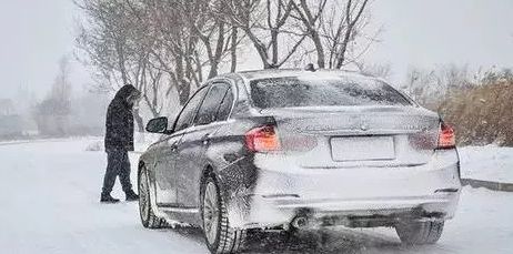 出行提示_河南高速雪天交通管制_雪天路面行車(chē)指南