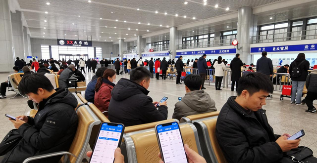 出行提示_送錯檢票口兒子狂奔200米_春運(yùn)乘車注意事項